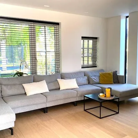 Luxury House Between Amsterdam&the Beach :) Vakantiehuis *